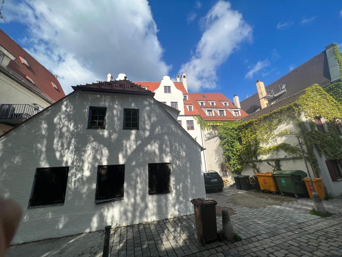 Liboria I Als Gruppe Im Denkmal Augsburgs Apartamento Exterior foto