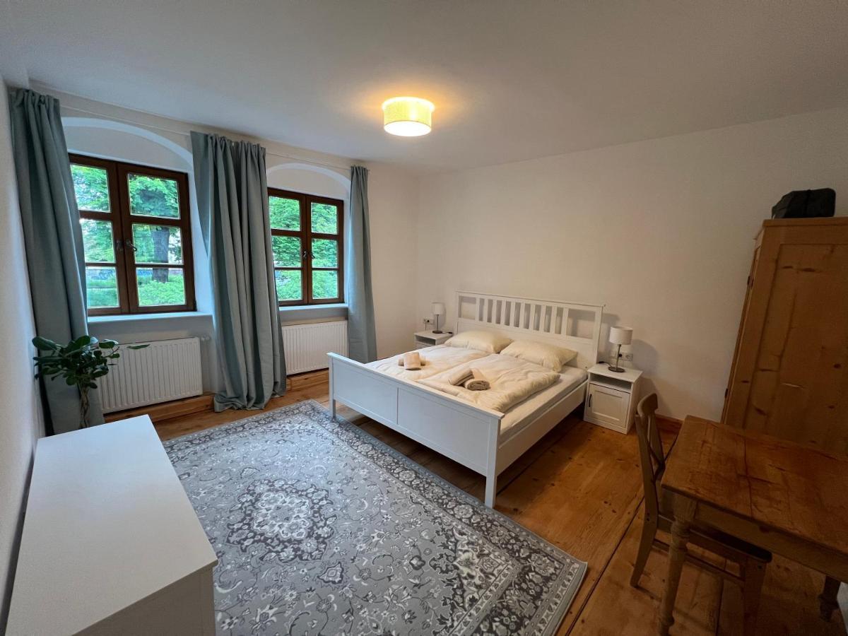 Liboria I Als Gruppe Im Denkmal Augsburgs Apartamento Exterior foto